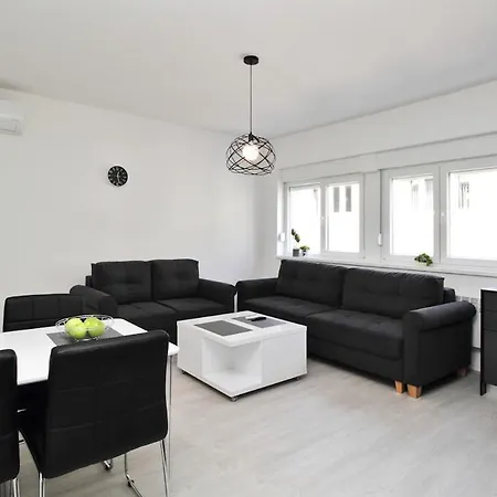 Appartement Blue Velvet - Old Town - Center - Parking Available